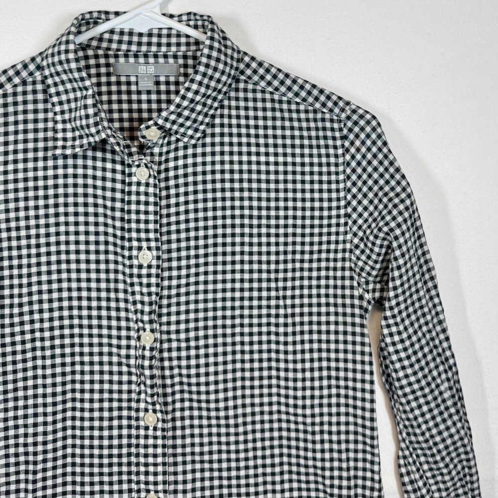 Uniqlo Gingham‎ Button Down Shirt Long Sleeve Checkered Career Casual Sz Small
